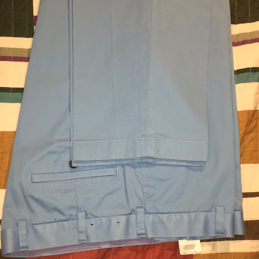 Brooks Brothers Lightweight Advantage Chino- Blue